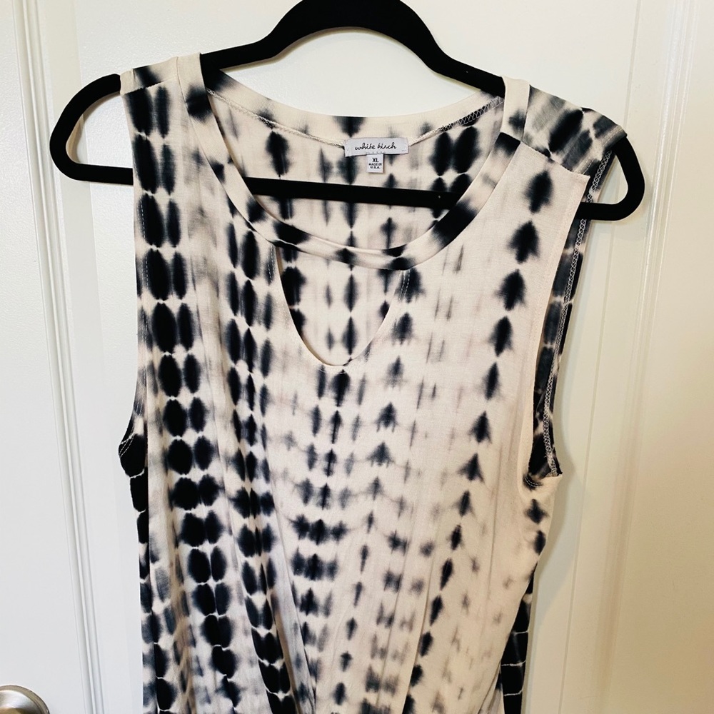White Birch tank with twist